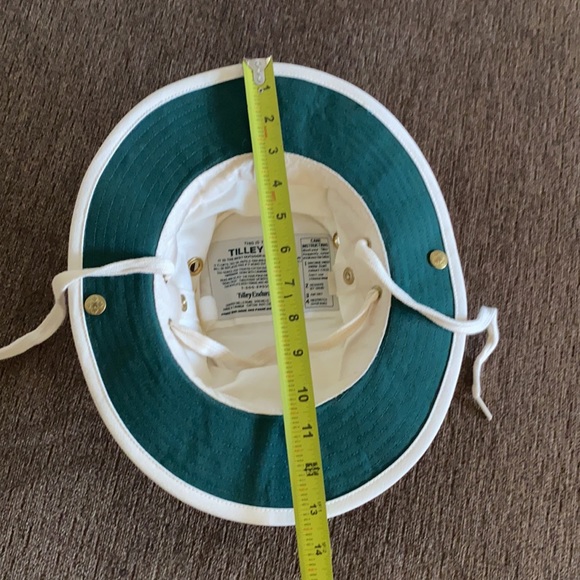 Tilley Endourable Outdoor Hat! - Picture 12 of 14